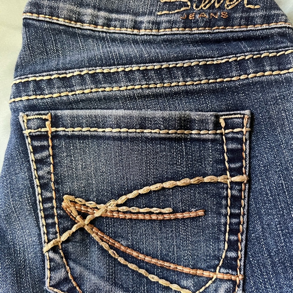 Silver Jeans capris